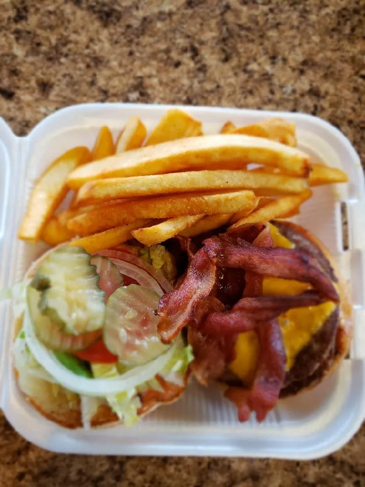 Bacon Cheeseburger Combo